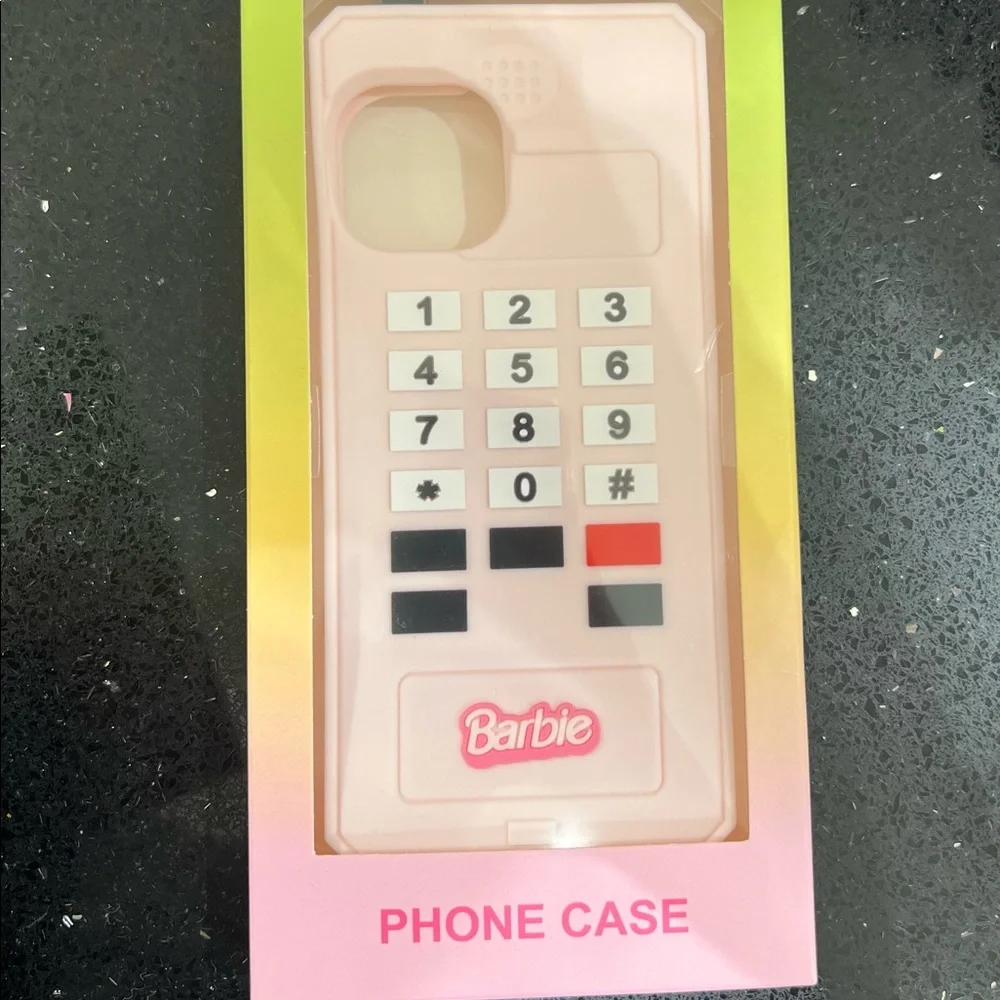 NIB Barbie phone case - Picture 1 of 3